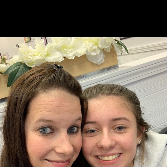 Meet your Posher, Haley - Picture 1 of 1